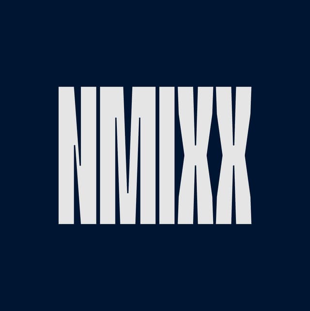NMIXX ロゴ